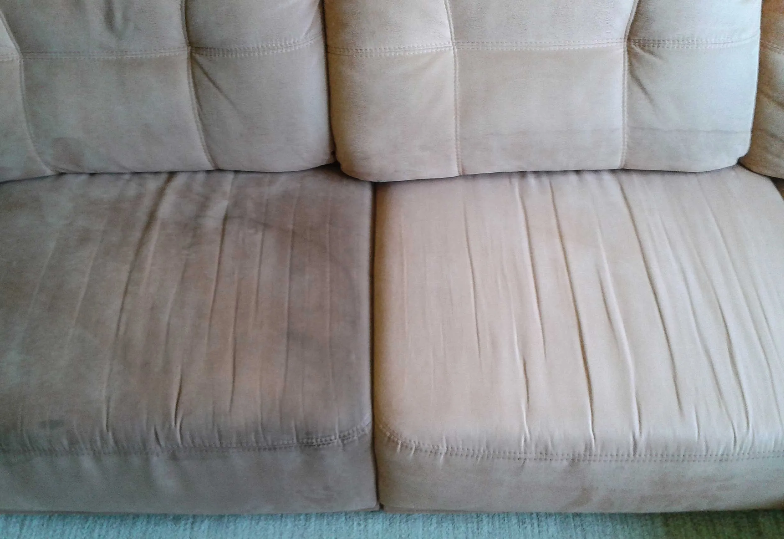 химчистка дивана в офисе